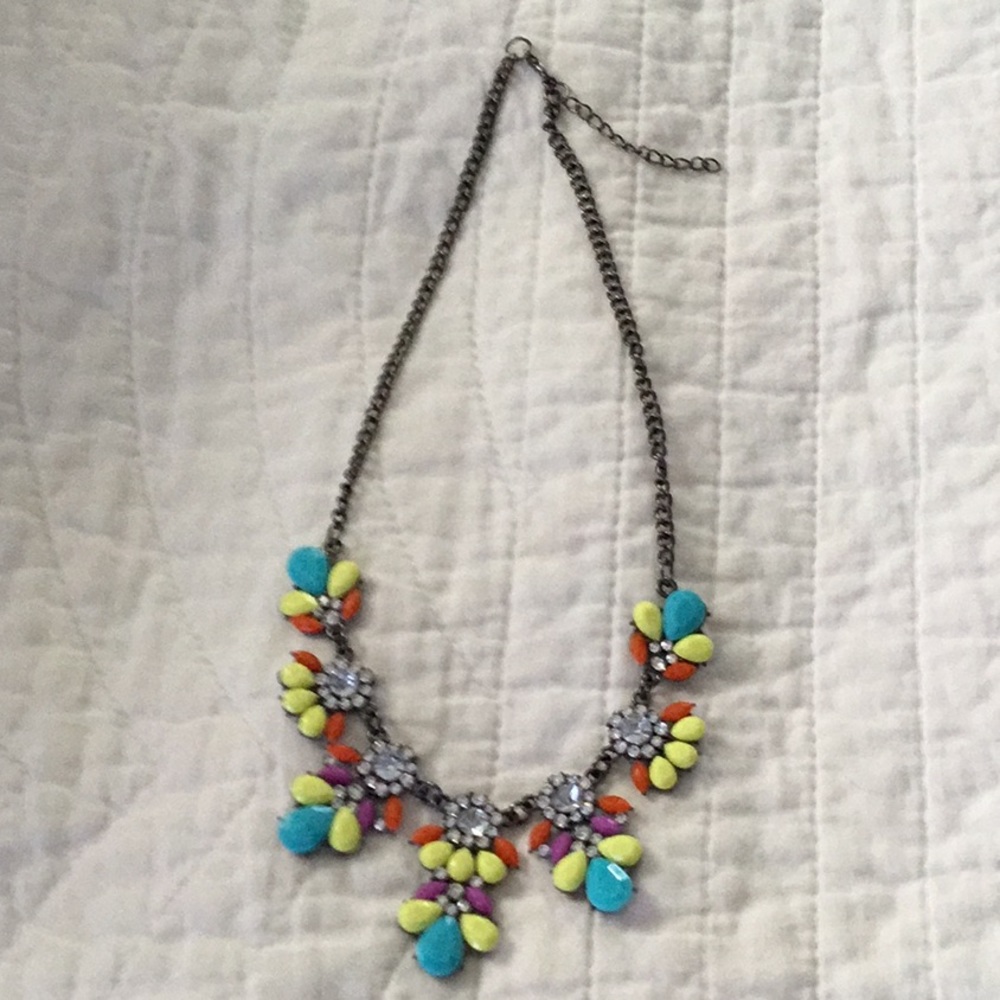 🔵 Stone Necklace